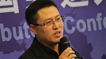 董事長(zhǎng)：何旭明 